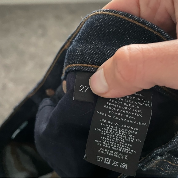 J Brand women’s jeans - Picture 3 of 6